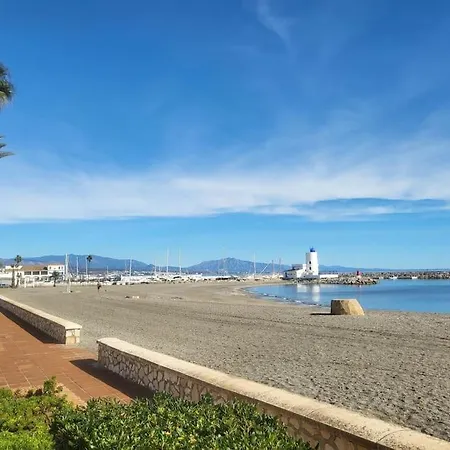 Апартаменты 2 Bed La Duquesa With Stunning Sea And Pool Views *