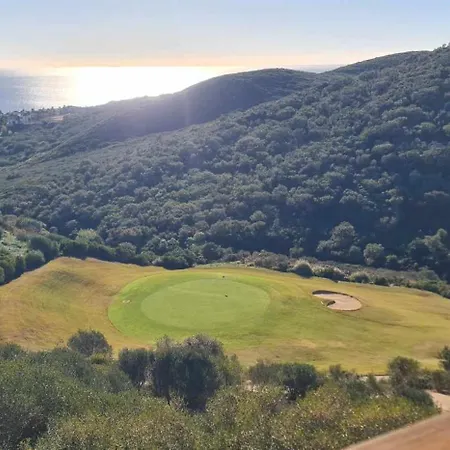 2 Bed La Duquesa With Stunning Sea And Pool Views Apartment *