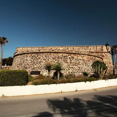 2 Bed La Duquesa With Stunning Sea And Pool Views * Манилва